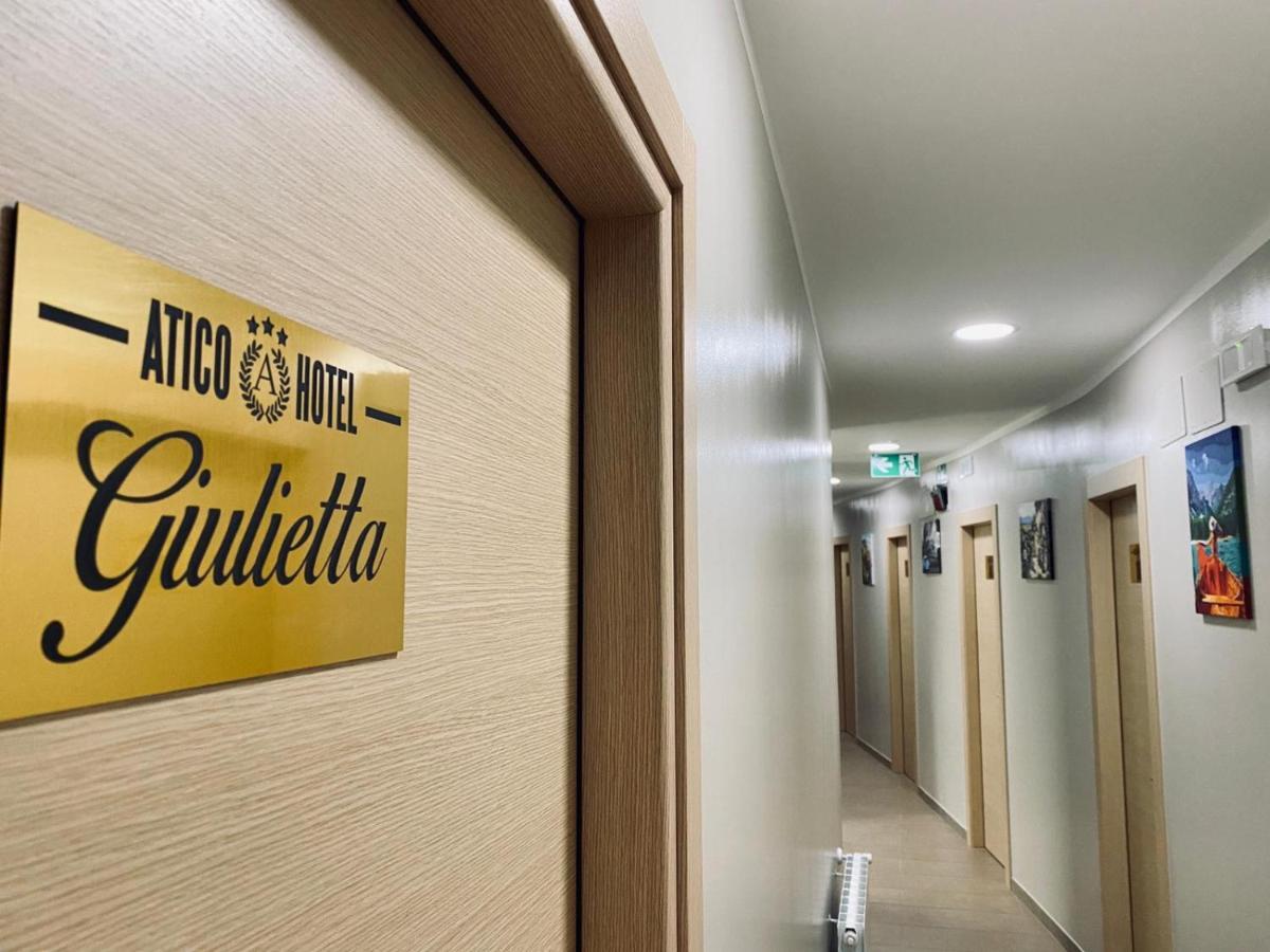 Atico Hotel Desenzano del Garda Exteriör bild