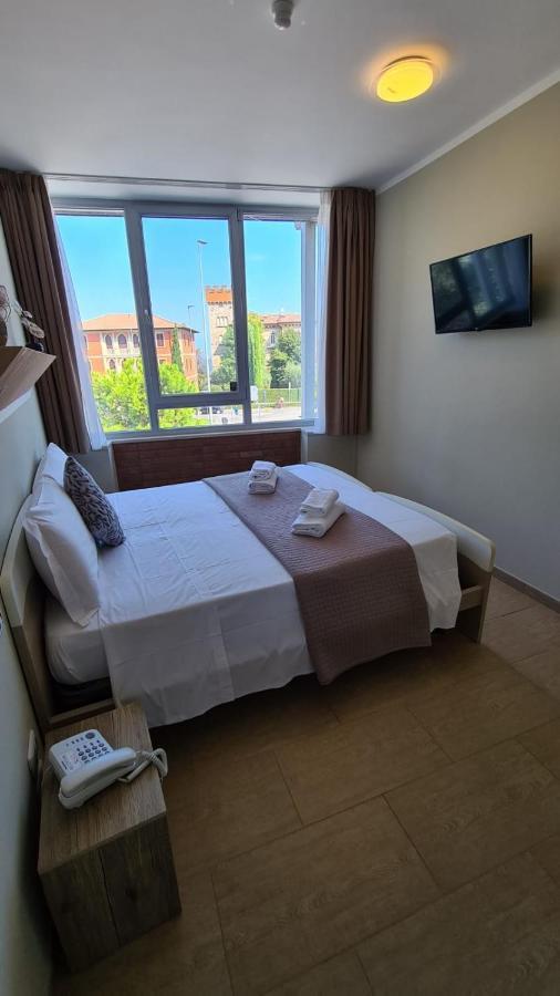 Atico Hotel Desenzano del Garda Exteriör bild